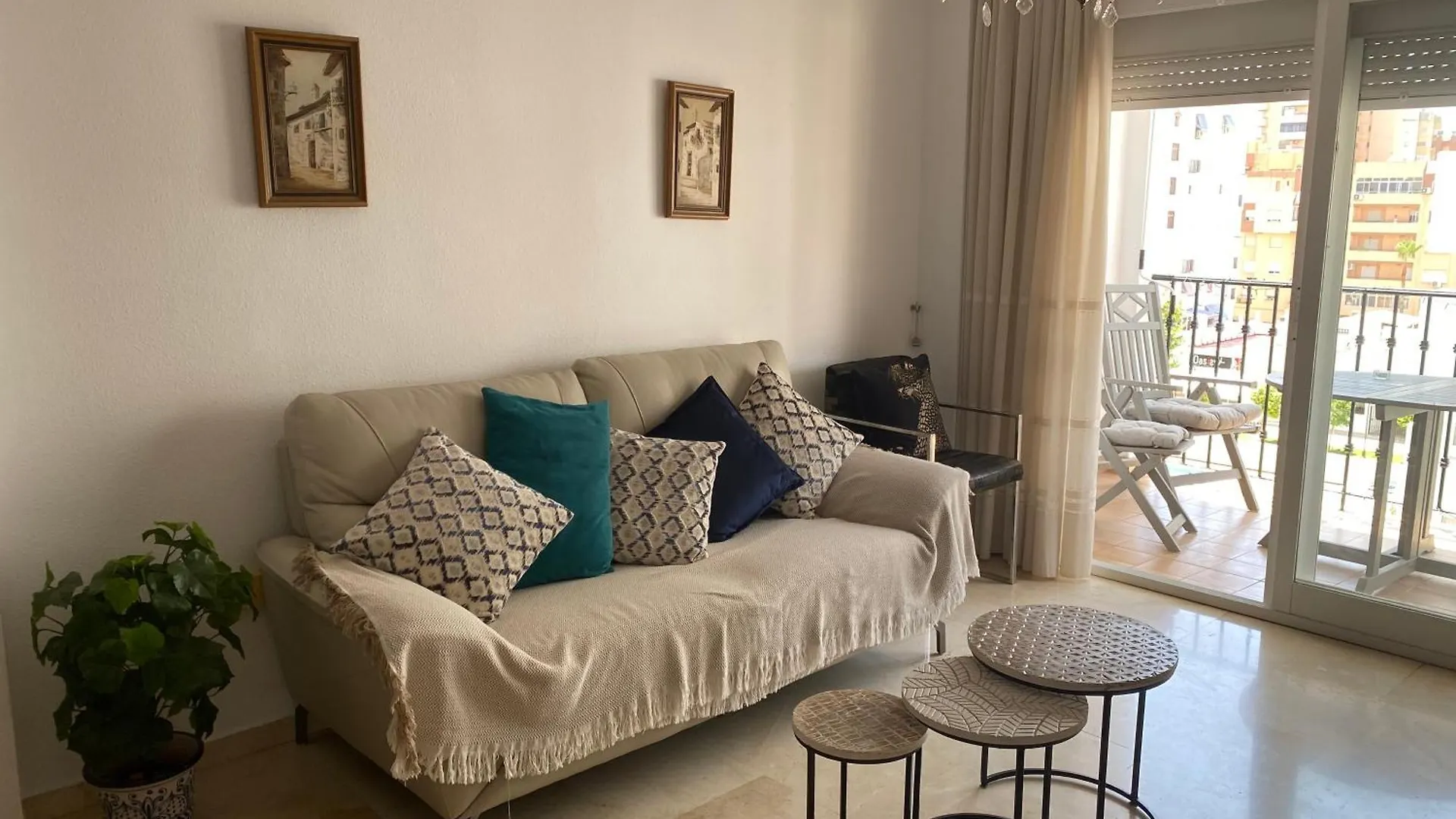 Amplio Apartamento Con Piscina Fuengirola