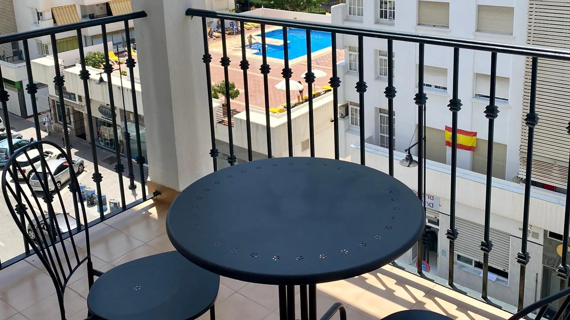 Amplio Apartamento Con Piscina Fuengirola Apartment